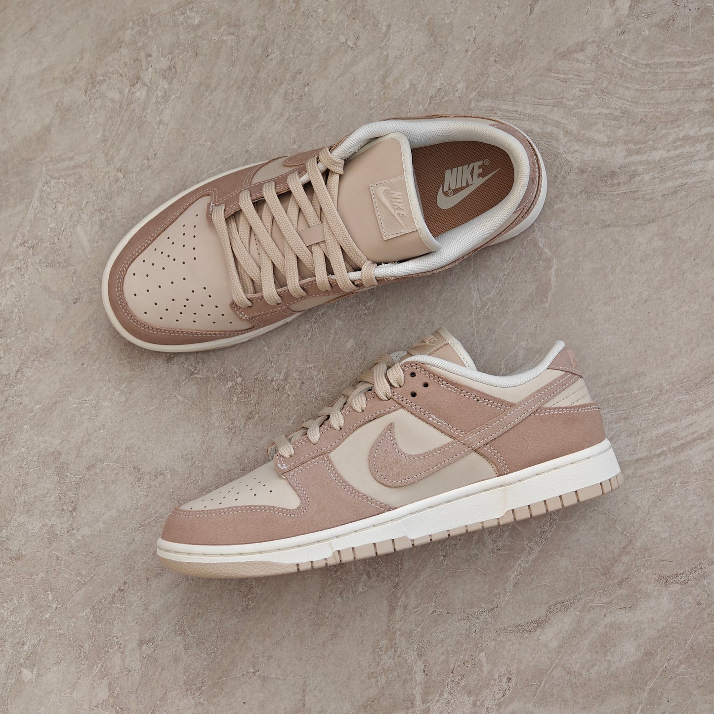 Nike Dunk Low SE Sanddrift