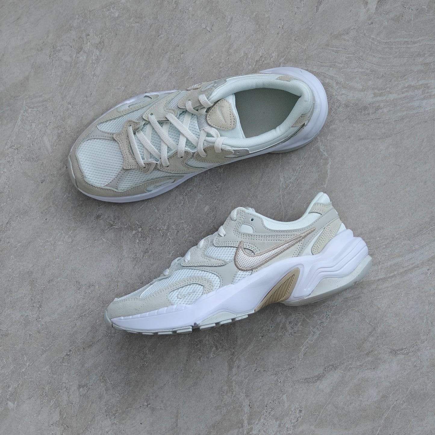 Nike AL8 Sail Light Bone