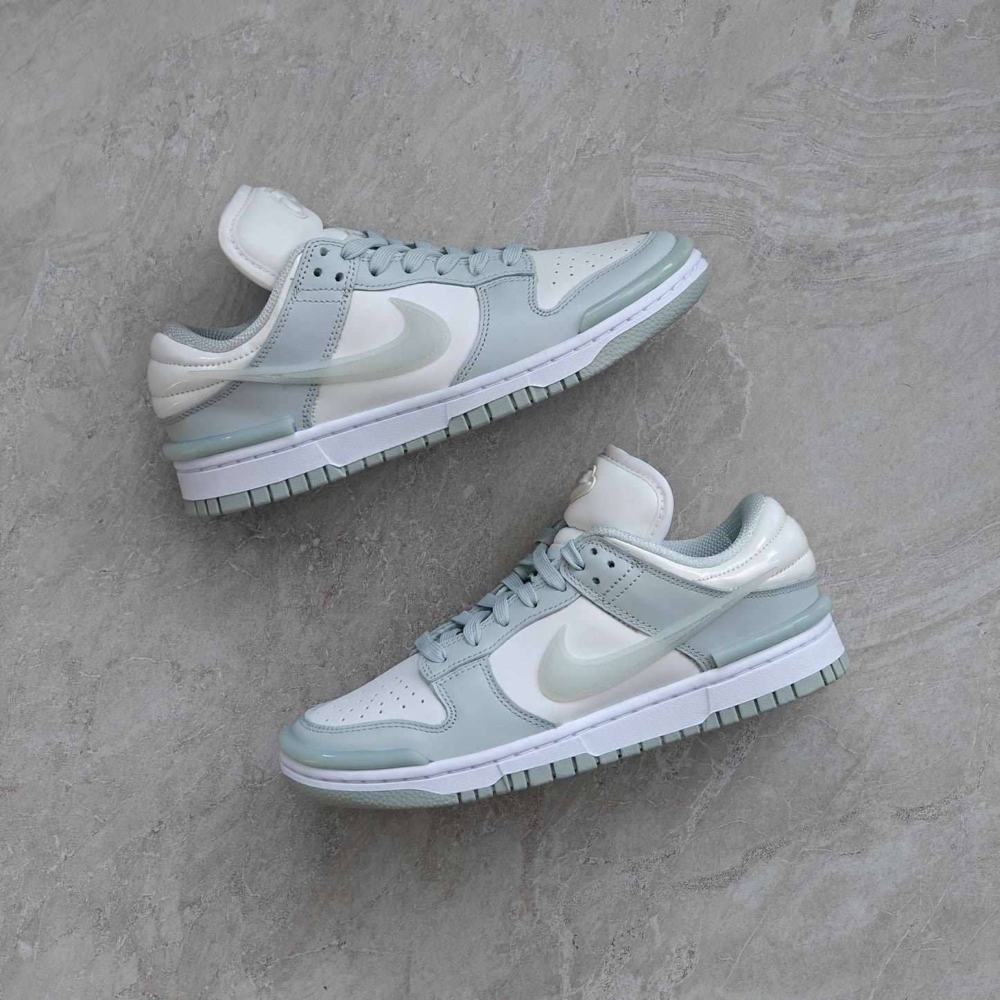 Nike Dunk Low Twist Light Silver