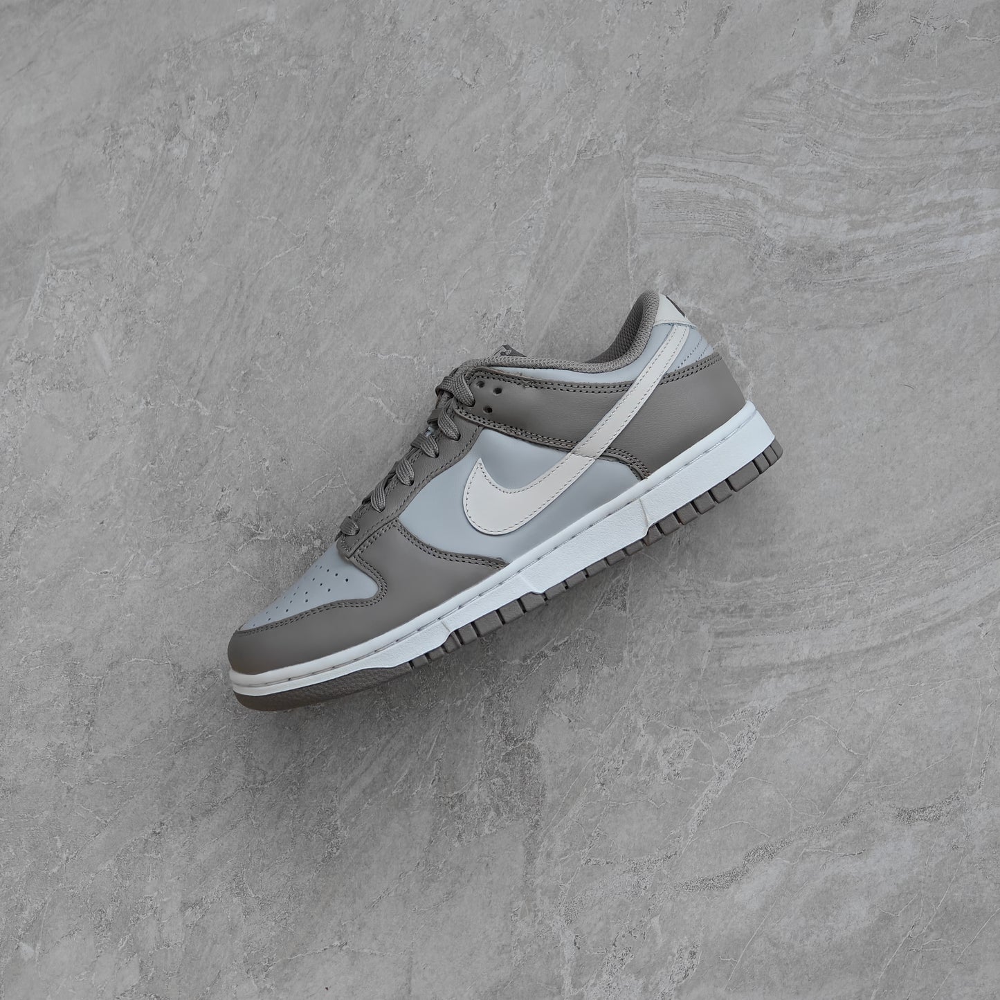 Nike Dunk Low Bone Beige