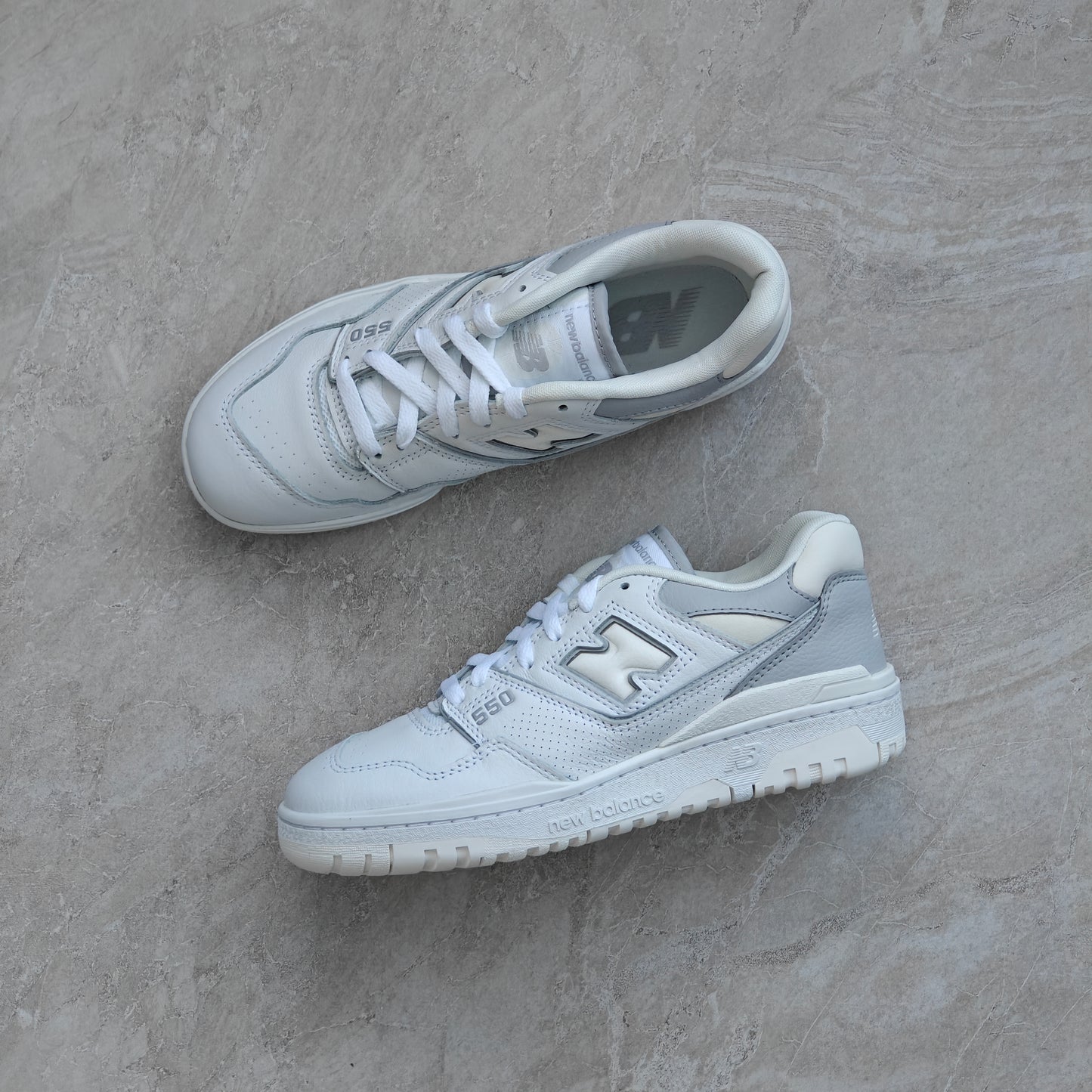 New Balance 550 Off White Grey
