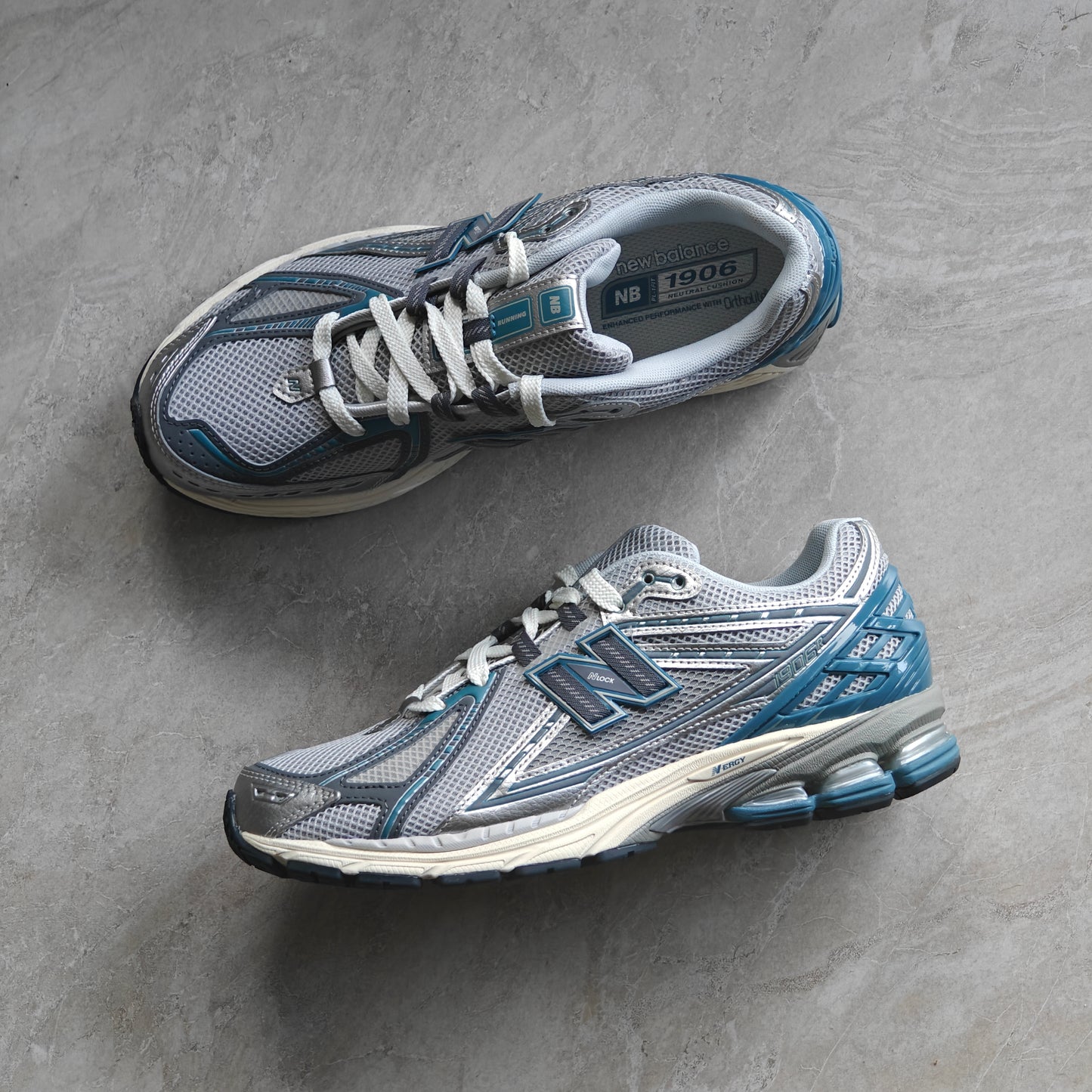 New Balance 1906R Silver Metallic Terrarium