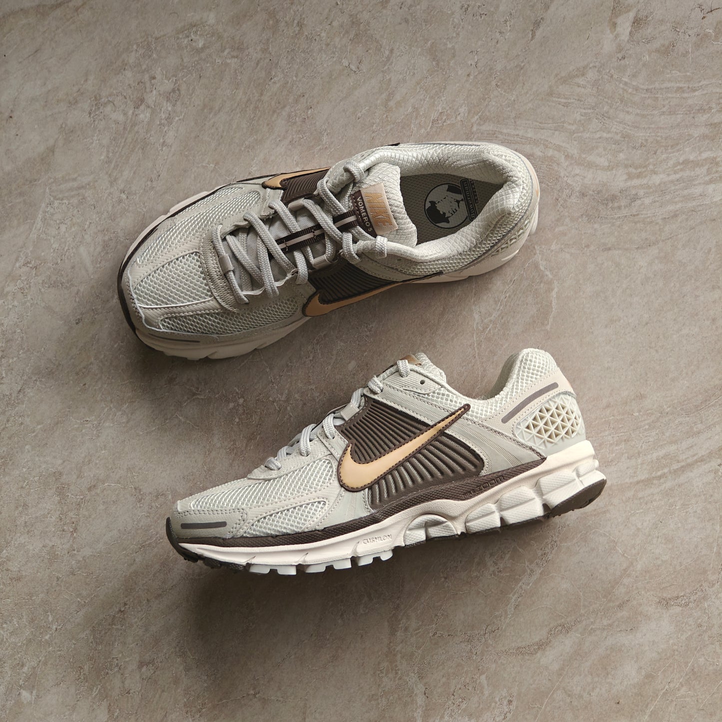 Nike Zoom Vomero 5 Light Bone Ironstone