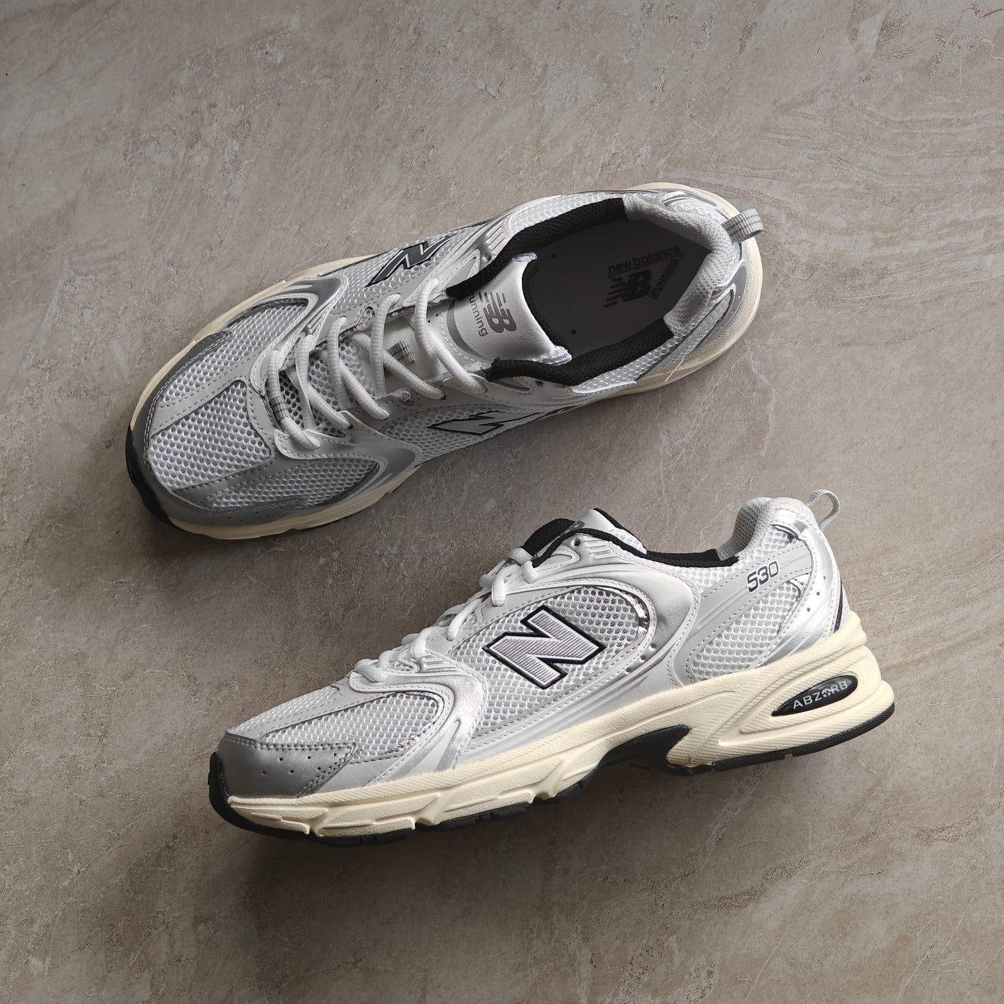 New Balance 530 Silver Cream