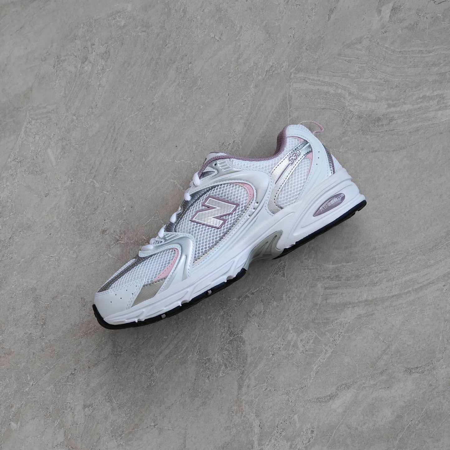 New Balance 530 Ice Wine