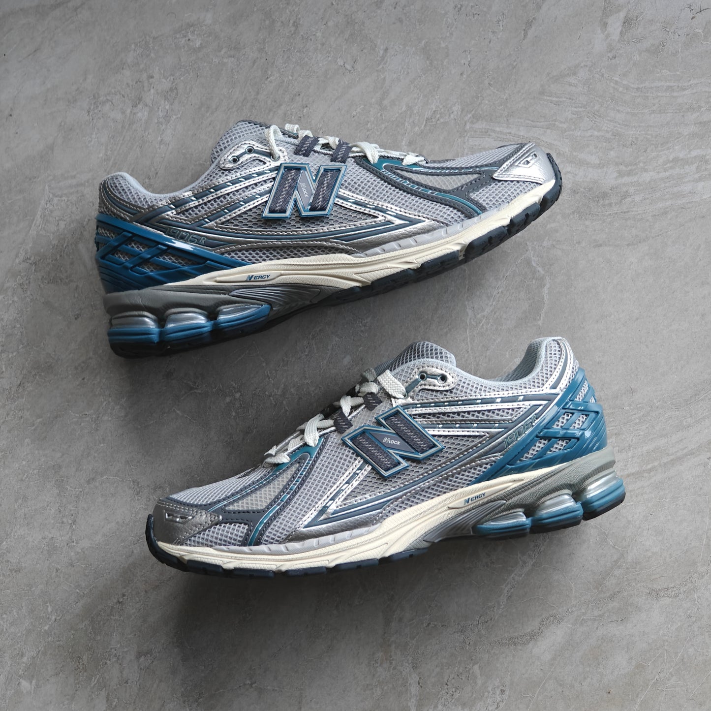 New Balance 1906R Silver Metallic Terrarium